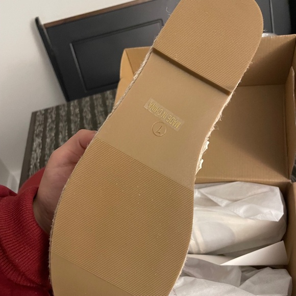 Platform Flats - Picture 4 of 4